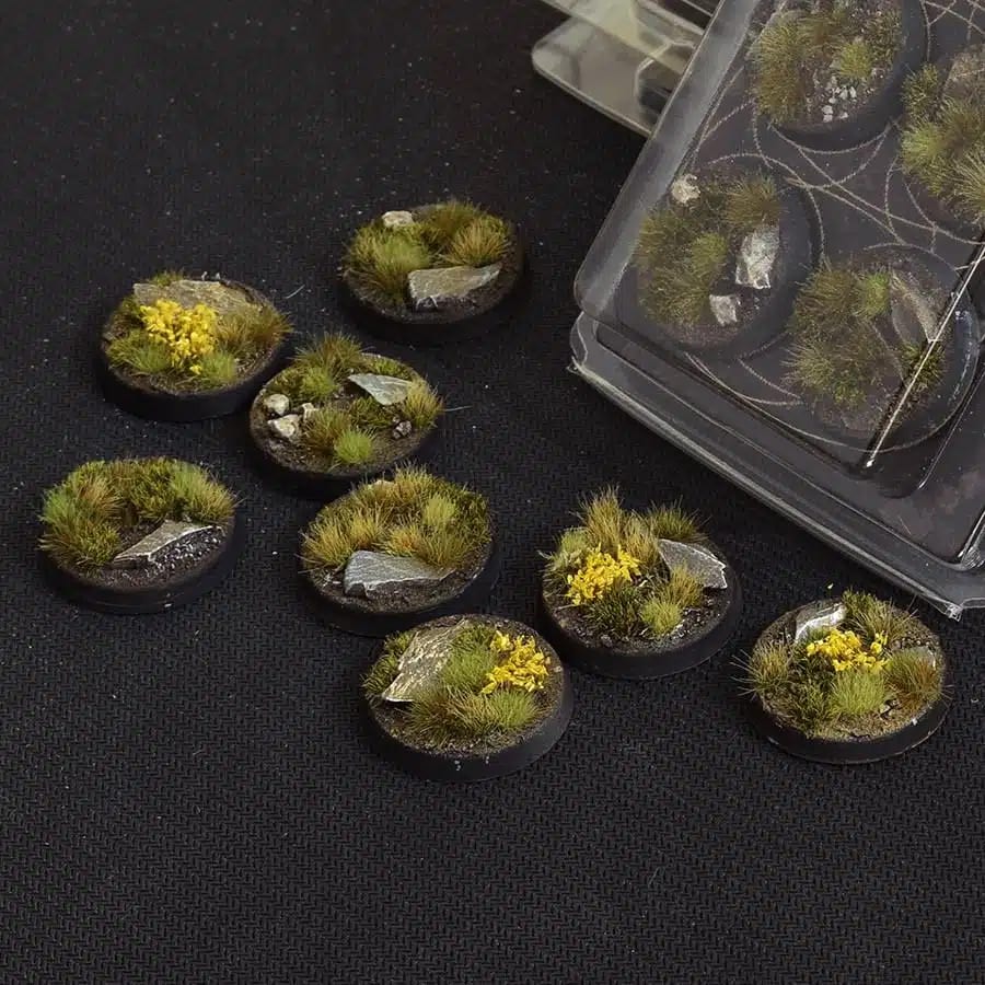 WarForge - Highland Bases, Round 32mm (x8) - Warhammer